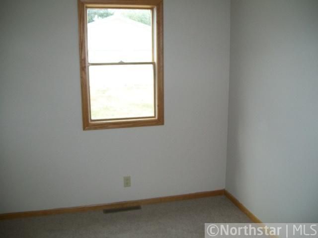 312 Red Wing Ave, Kenyon, MN 55946