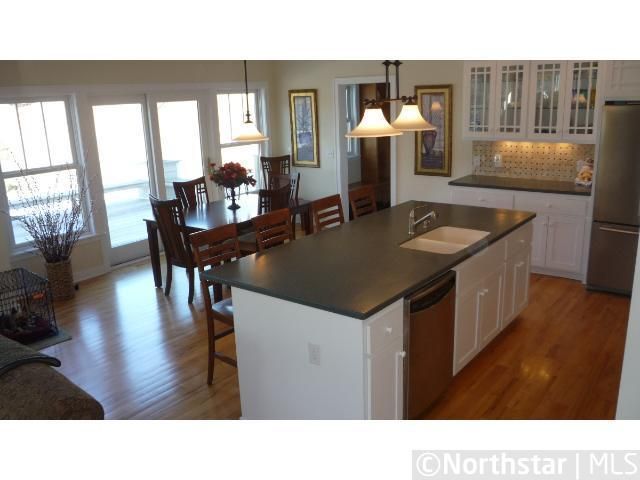 561 Spruce St, Eagan, MN 55123