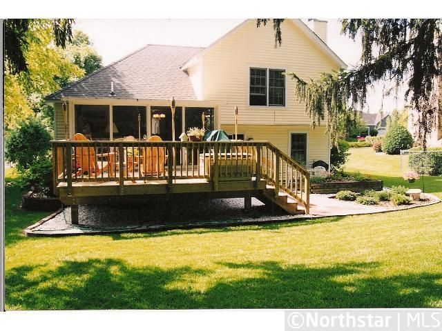 17910 Lorence Way, Eden Prairie, MN 55346