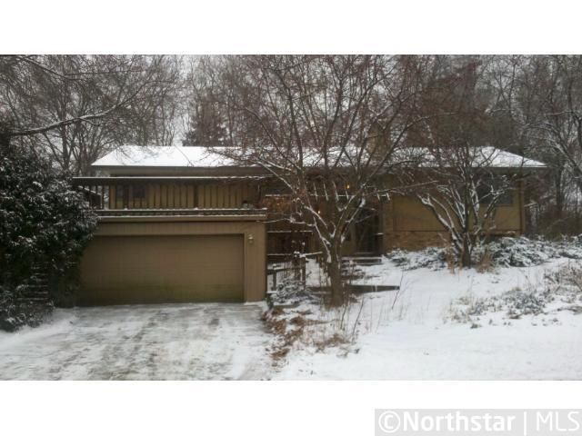 12809 Hideaway Trl, Minnetonka, MN 55305