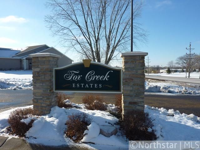 7627 Fox Creek Ct, Rockford, MN 55373