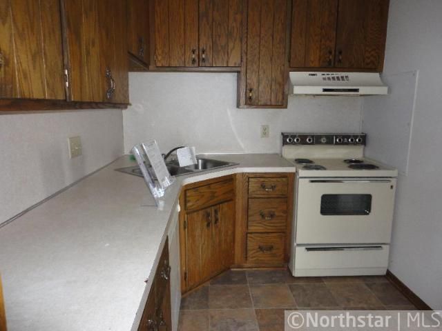 6024 64th Ave N, Brooklyn Park, MN 55429