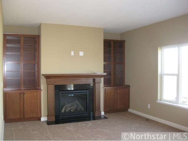 6350 Maple Dr, Victoria, MN 55386