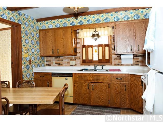 134 Highland Dr, Hibbing, MN 55746