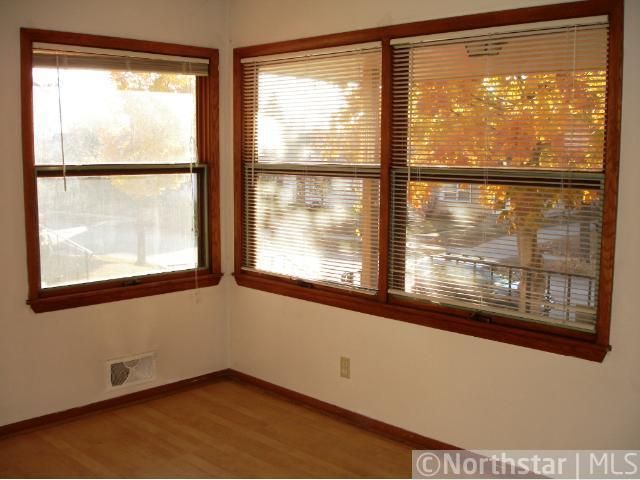 1943 Buchanan St NE, Minneapolis, MN 55418