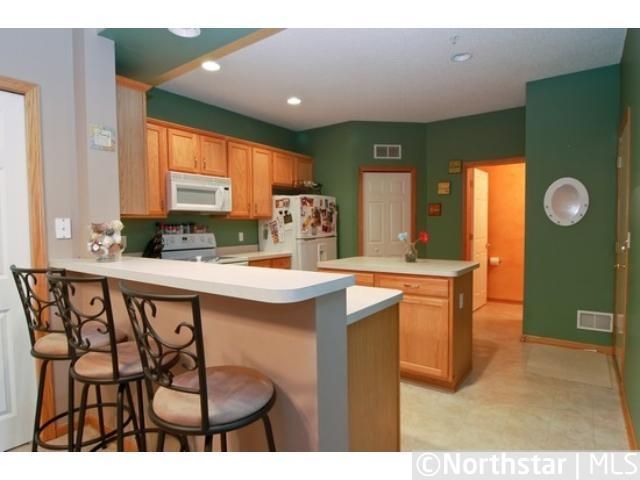 11122 Aberdeen St NE #F, Blaine, MN 55449