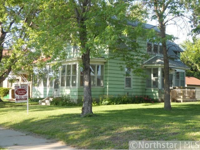 2935 California St NE, Minneapolis, MN 55418