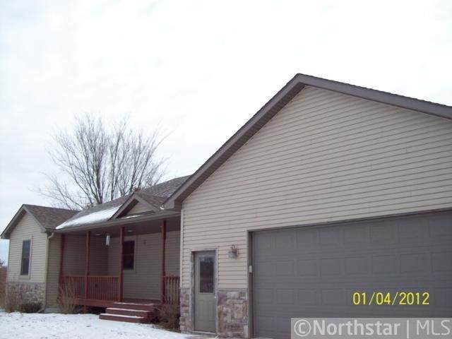 1784 Johnsons Cartway, Mora, MN 55051