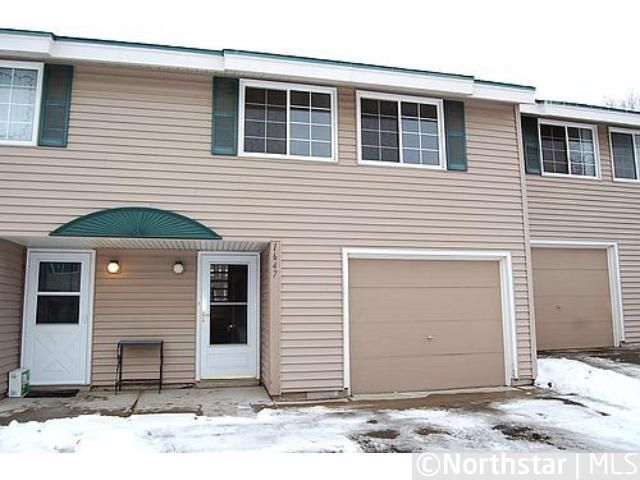 1647 River Bluff Ct, Eagan, MN 55121