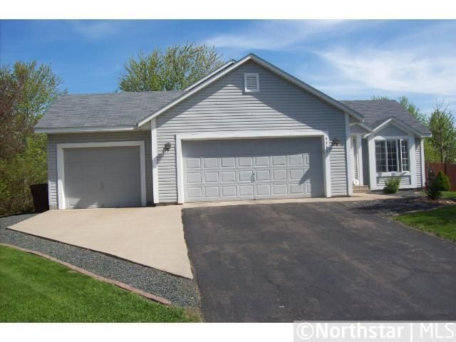 9352 71st St S, Cottage Grove, MN 55016