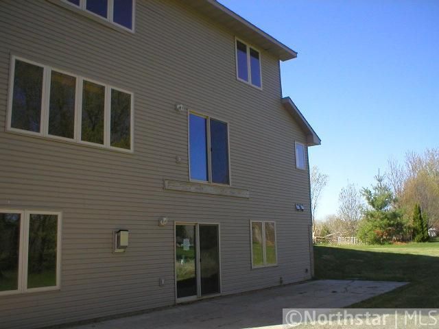 4445 198th Ln NW, Oak Grove, MN 55303