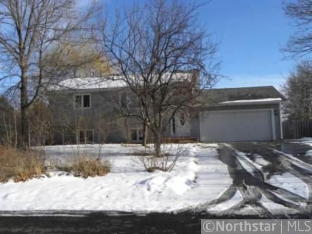 14495 Glenhurst Ave, Savage, MN 55378