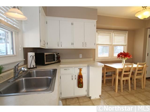 586 7th St E, Red Wing, MN 55066