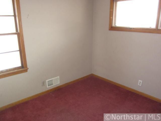 7360 Clay Ave, Inver Grove Heights, MN 55076