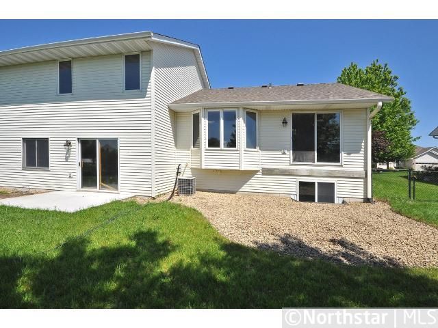 2725 Edinbrook Ter, Brooklyn Park, MN 55443