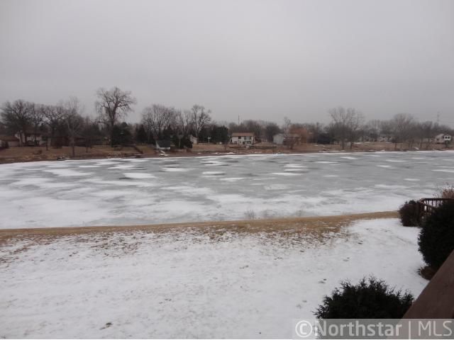 8186 Zenith Ct N, Brooklyn Park, MN 55443