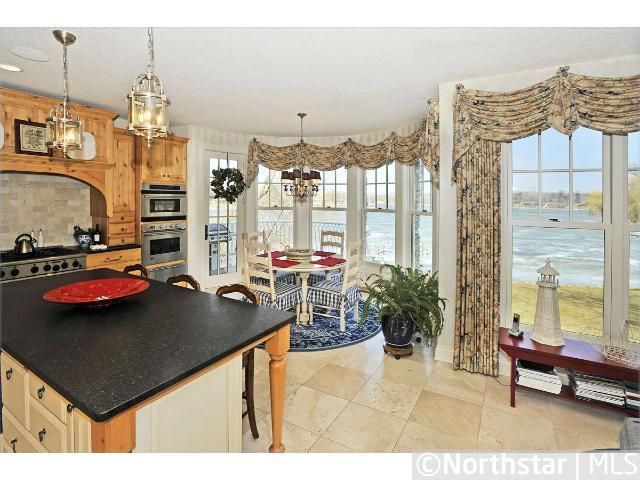 4496 North Shore Dr, Mound, MN 55364