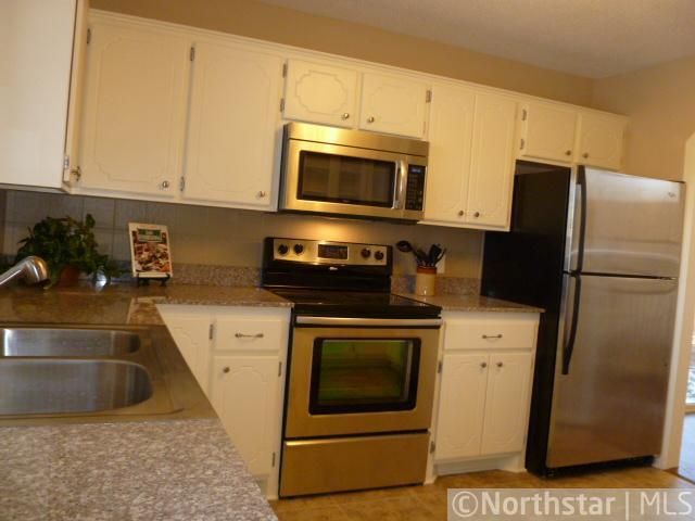 1709 84th Ave N, Brooklyn Park, MN 55444