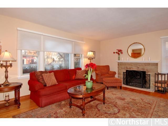 2006 Norfolk Ave, Saint Paul, MN 55116