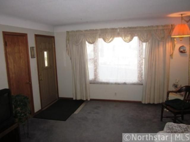 544 3rd Ave S, South Saint Paul, MN 55075