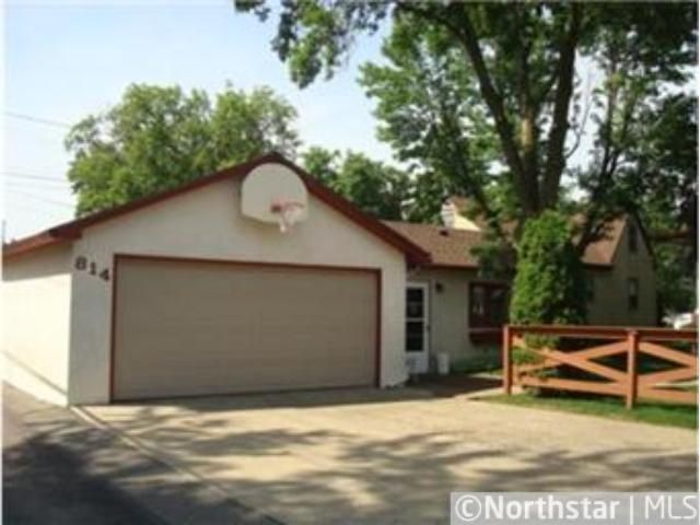 814 S 14th Ave, Saint Cloud, MN 56301