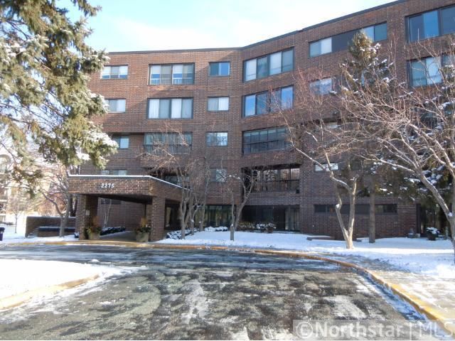 2275 Youngman Ave #104W, Saint Paul, MN 55116