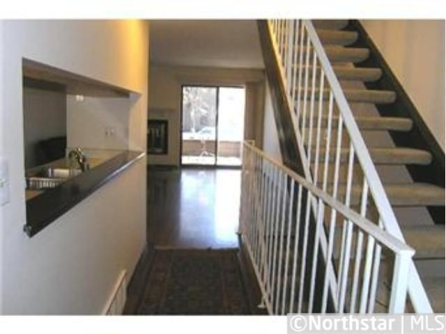 226 7th St SE, Minneapolis, MN 55414