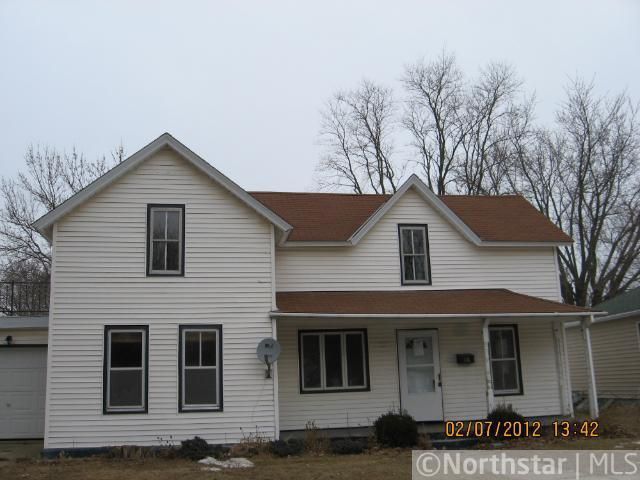 116 1st St SE, Blooming Prairie, MN 55917