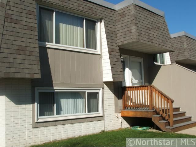 10474 W Bloomington Freeway, Bloomington, MN 55431