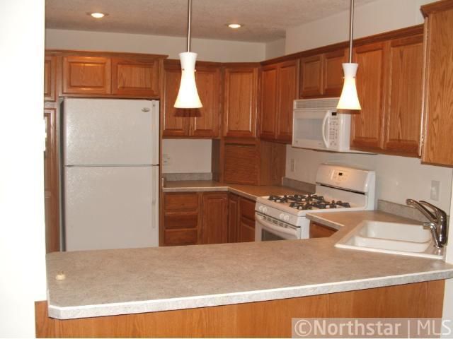 10474 W Bloomington Freeway, Bloomington, MN 55431