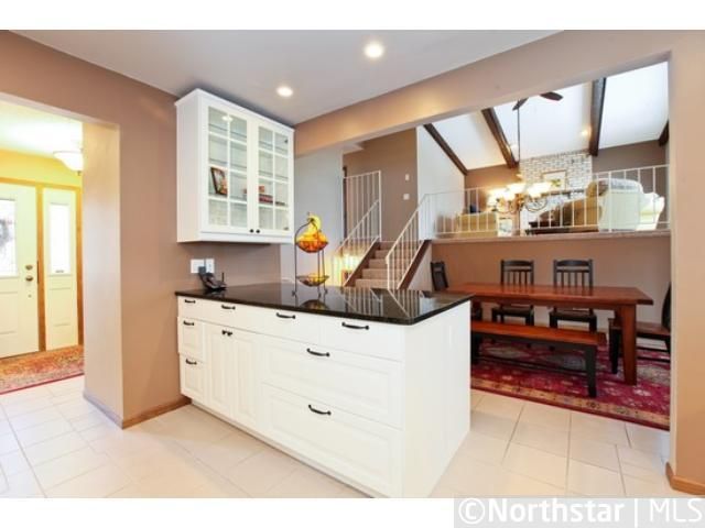 4317 Blenheim Cir, Minnetonka, MN 55345