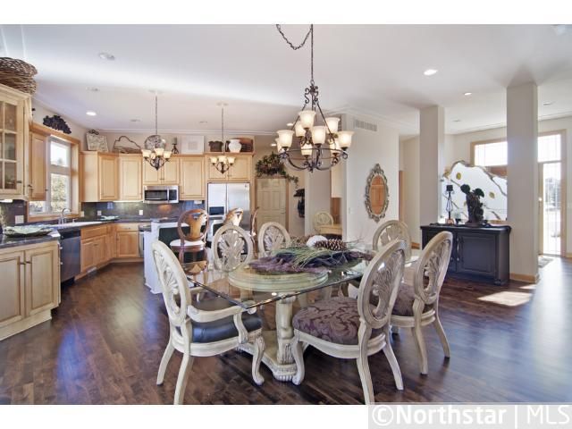 8127 Pristine Pine Trl, Eden Prairie, MN 55347