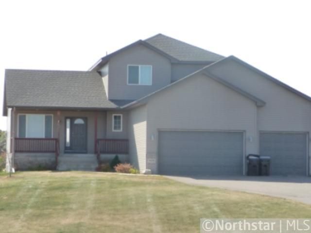 26978 115th St NW, Zimmerman, MN 55398