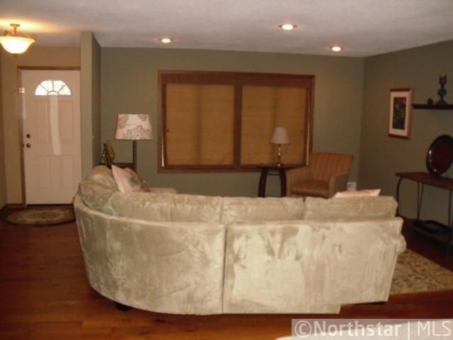 1386 Brittany Rd, Hastings, MN 55033