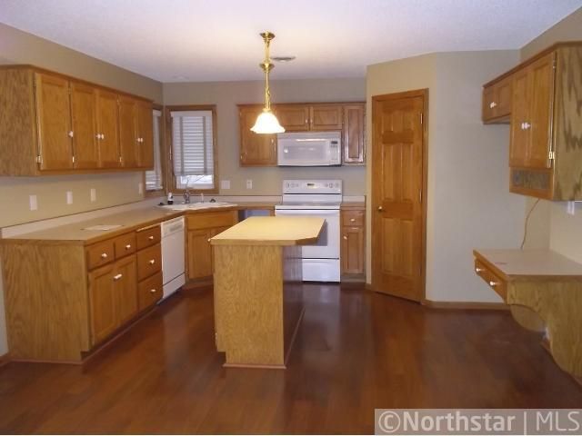 3616 Daylily Ave N, Brooklyn Park, MN 55443