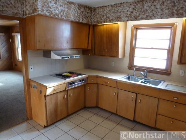 516 Cass St S, Sauk Centre, MN 56378