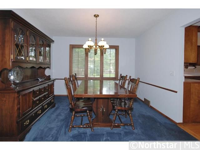 2930 Comstock Ln N, Plymouth, MN 55447
