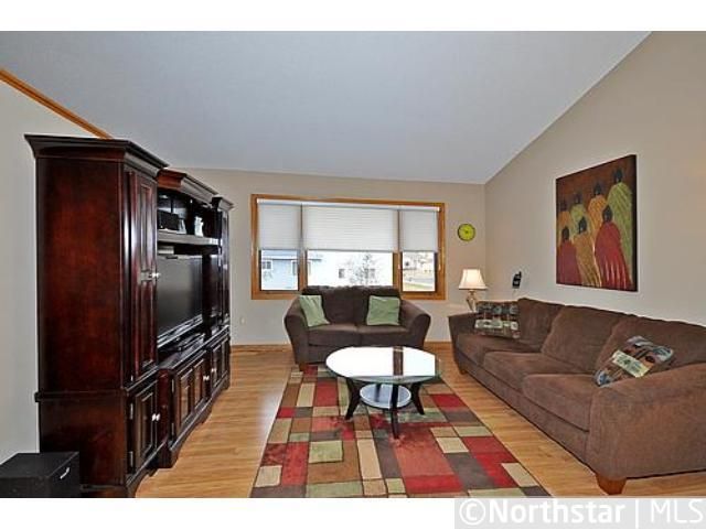 8379 Niagara Ln N, Maple Grove, MN 55311