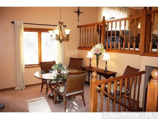 3823 Riverton Ave, Eagan, MN 55122