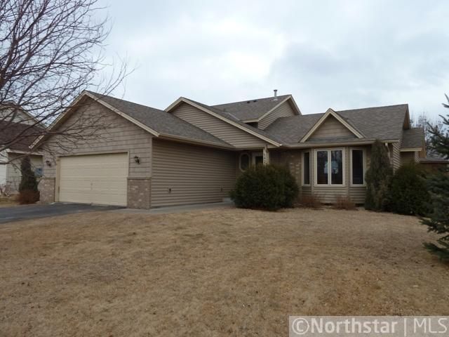 4716 92nd Ct, Brooklyn Park, MN 55443