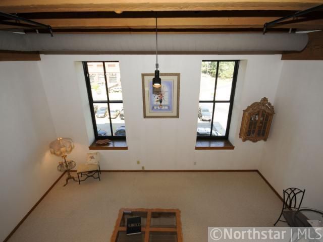 289 5th St E #312, Saint Paul, MN 55101
