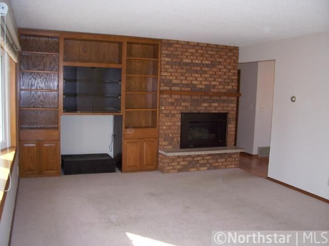 3923 9th Ave, Anoka, MN 55303