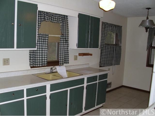 479 Burlington Rd, Saint Paul, MN 55119