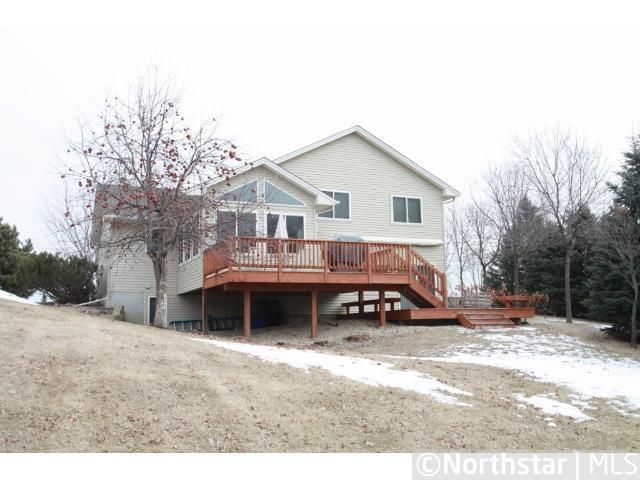 5585 Odean Ave NE, Saint Michael, MN 55376