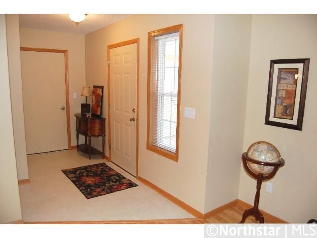 2107 10th Ave W, Shakopee, MN 55379