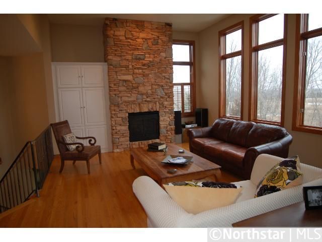 10652 Brookview Pl, Woodbury, MN 55129