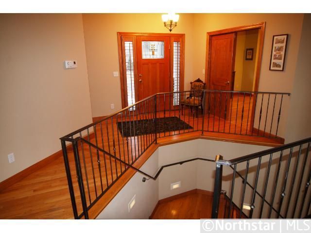 10652 Brookview Pl, Woodbury, MN 55129