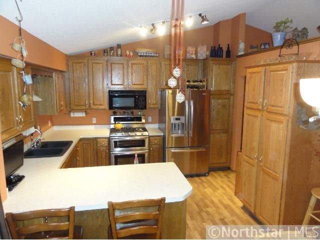 5117 89th Crescent N, Brooklyn Park, MN 55443