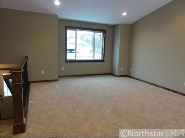 31 Pullman Ave E, Saint Paul Park, MN 55071