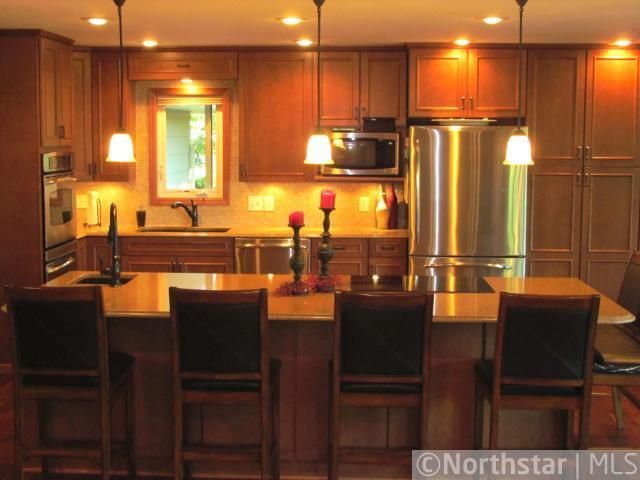 6251 Auto Club Rd, Bloomington, MN 55438
